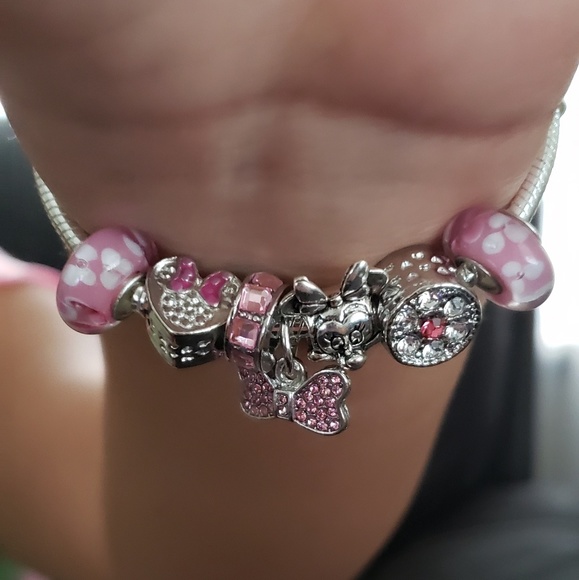 Charm Bracelet - Picture 1 of 2